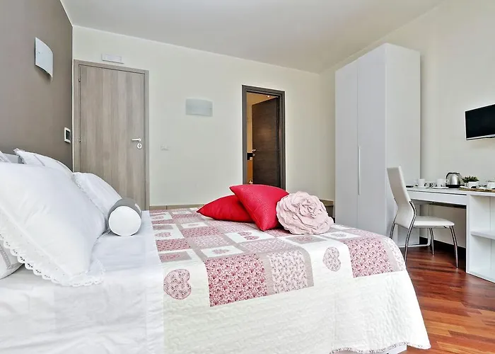 San Pietro Stazione 3* Roma